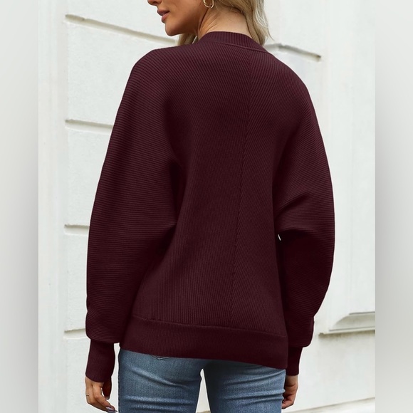 Gorgeous High Neck Burgendy Long Sleeve Knit Sweater Detail Line Down The Front💜 - Picture 5 of 6